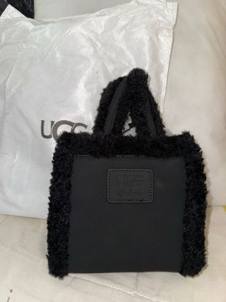 Bolso UGG x Telfar Small Negro