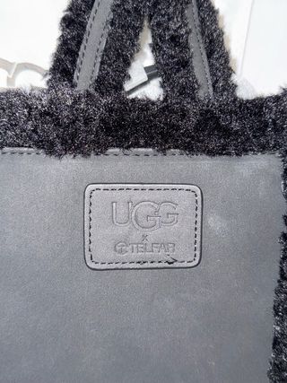 Bolso UGG x Telfar Small Negro