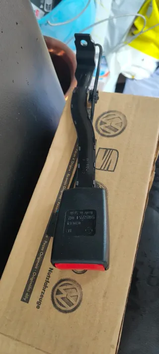 Pretensor Seat Toledo Altea Izq. 2005