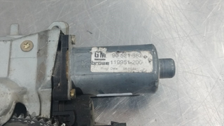 ELEVALUNAS DELANTERO DERECHO OPEL ASTRA G BERLINA