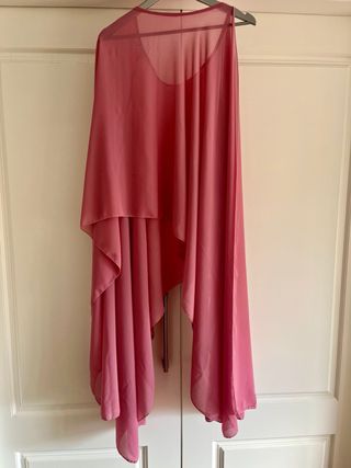 Capa rosa para fiesta o boda