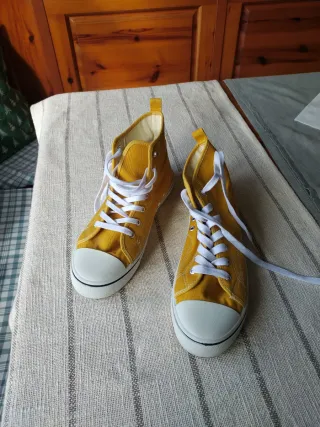 Zapatillas Loneta Amarillas