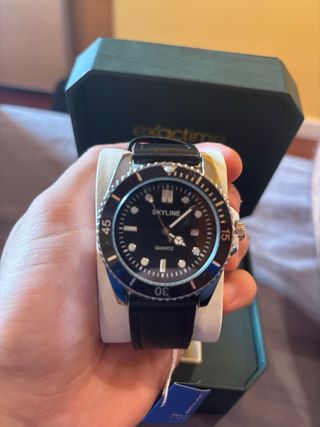 Reloj Skyline Negro