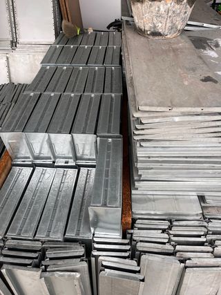 Lote Estanterías Industriales Metálicas