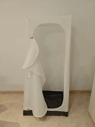 Armario VUKU IKEA Poliéster Blanco/Negro