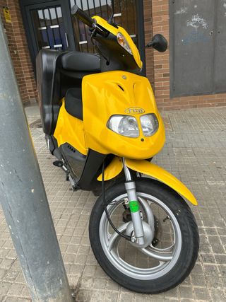 Moto reparto TGB 49cc