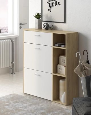 Aparador moderno con chimenea