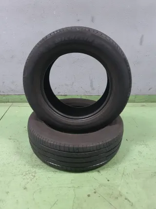 Neumáticos Michelin 235/60 R17 102V