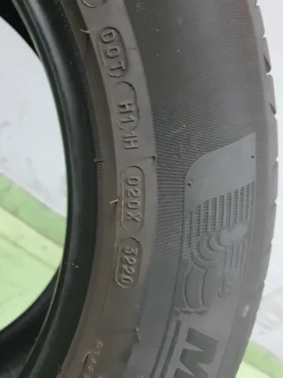 Neumáticos Michelin 235/60 R17 102V