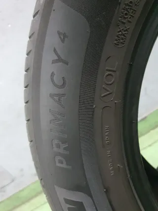 Neumáticos Michelin 235/60 R17 102V