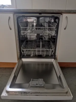 LAVAVAJILLAS BOSCH Serie 2 Silence Plus