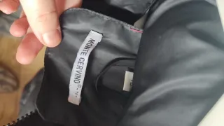 Abrigo acolchado negro