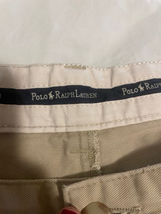 Pantalón chino beige