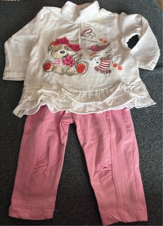 Conjunto bebé niña camiseta y pantalón
