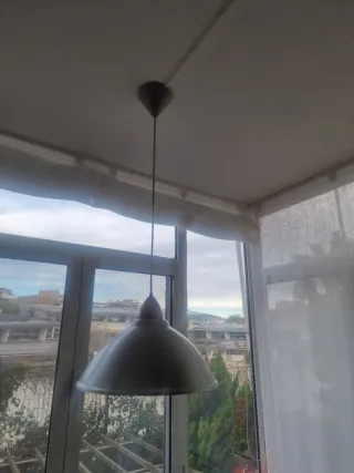 Lámpara colgante metal y madera