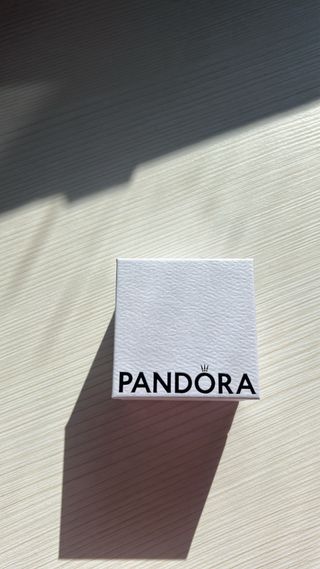 Anillo Pandora Corazón Rojo y Plata