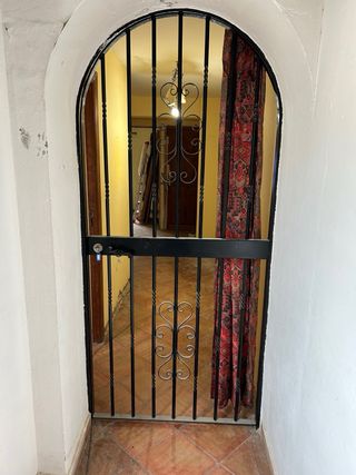 Cancela de medio punto 219 × 99  mano derecha