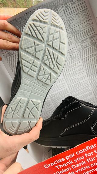 Botas de seguridad PANTER talla 42 a estrenar