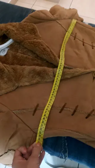 Cappotto beige marrone con pelliccia