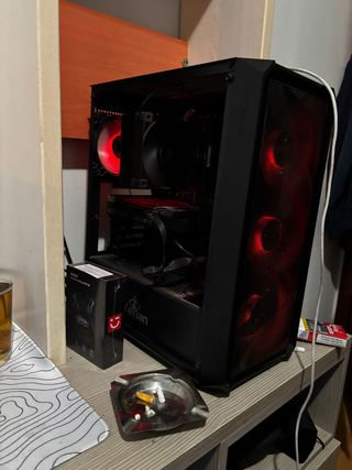 PC Gamer Negro con Luces LED
