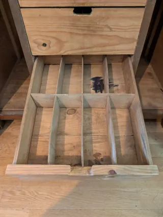 Mueble/armario rústico artesanal de madera