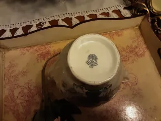 Cafetera Cartuja de Sevilla precintada