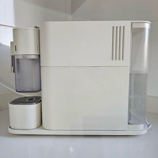 Cafetera Nespresso Latissima One Blanca