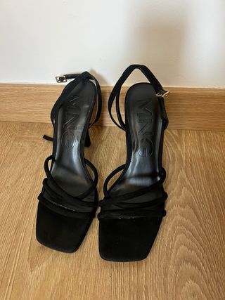 Sandalias tacón Mango negras