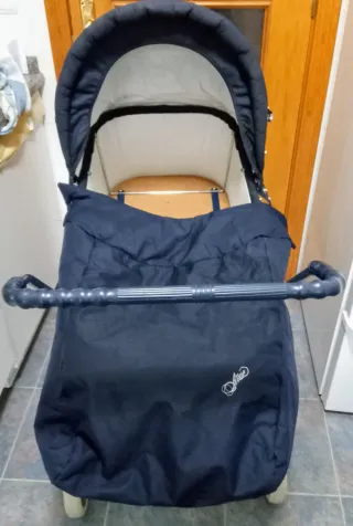 Coche y silla de paseo Arrué