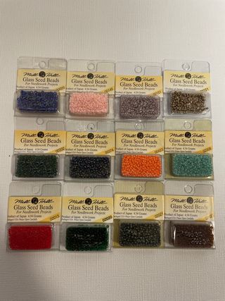 Lote 2... 12 paquetes abalorios Mill Hill