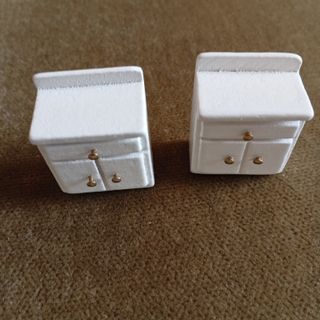 Muebles Casita Muñecas: Armario y Baño