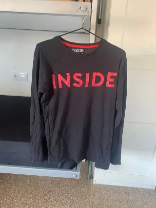 Camiseta Inside