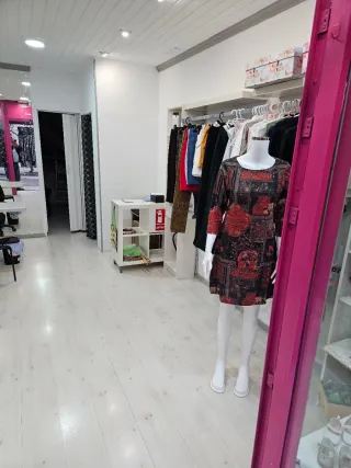 Traspaso tienda de arreglos y moda