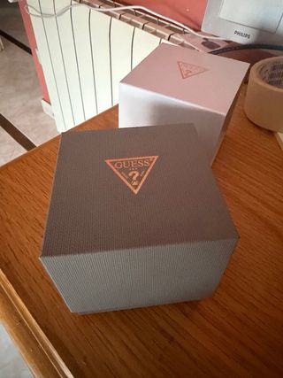 Reloj Guess Multicolor con Cristales