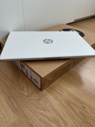 Portátil HP NUEVO a estrenar!