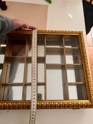 Vitrina expositora vidrio,made33x42 con miniaturas