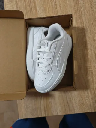 Sneakers Puma bianche taglia 31