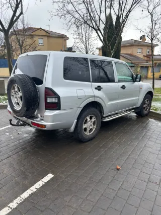 Mitsubishi Montero 2001