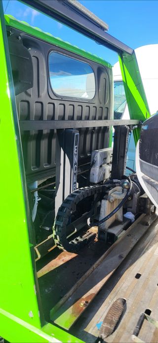 Nissan Cabstar 2004 GRUA