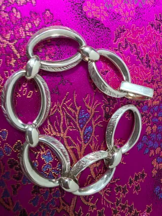 Pulsera de plata con eslabones ovalados
