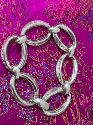 Pulsera de plata con eslabones ovalados