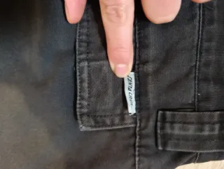 Pantalón cargo Santa Cruz negro desgastado