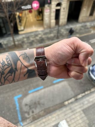 Reloj Poedagar Nuevo Marrón y Dorado