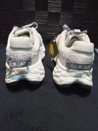 New Balance Fresh Foam X More Gris/Blanco