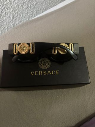 Gafas de Sol Versace Negras y Doradas