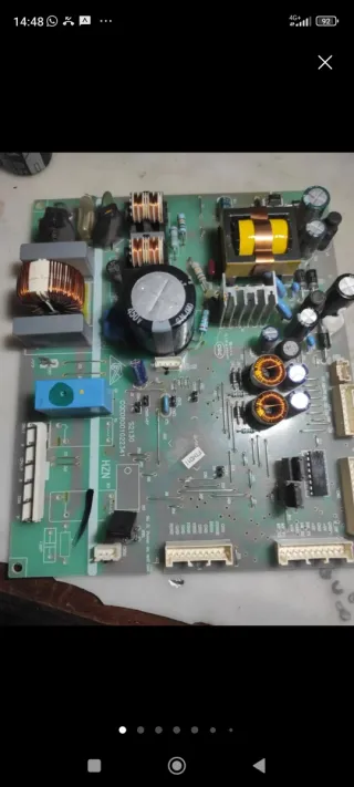 Riparazione di schede elettroniche per lavatrici, frigoriferi e altro