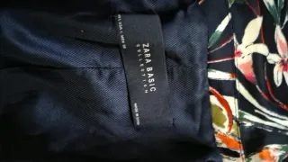 Blazer Zara Estampado Floral Talla 40