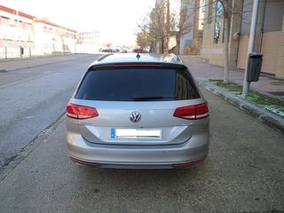 Volkswagen Passat Variant 2.0 TDI 150cv Aut.