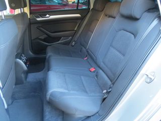 Volkswagen Passat Variant 2.0 TDI 150cv Aut.