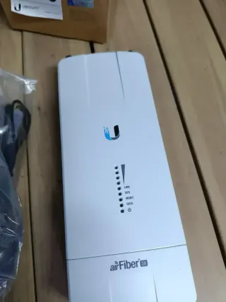 Ubiquiti AirFiber 3X Router de Red